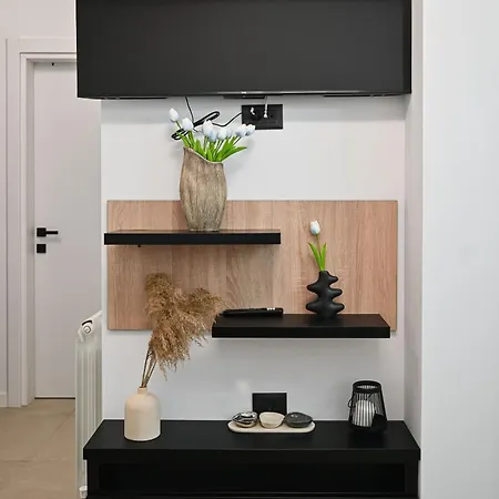 Samy In Odyssey Pool Fitness