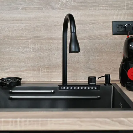 Samy In Odyssey Pool Fitness * 马马亚